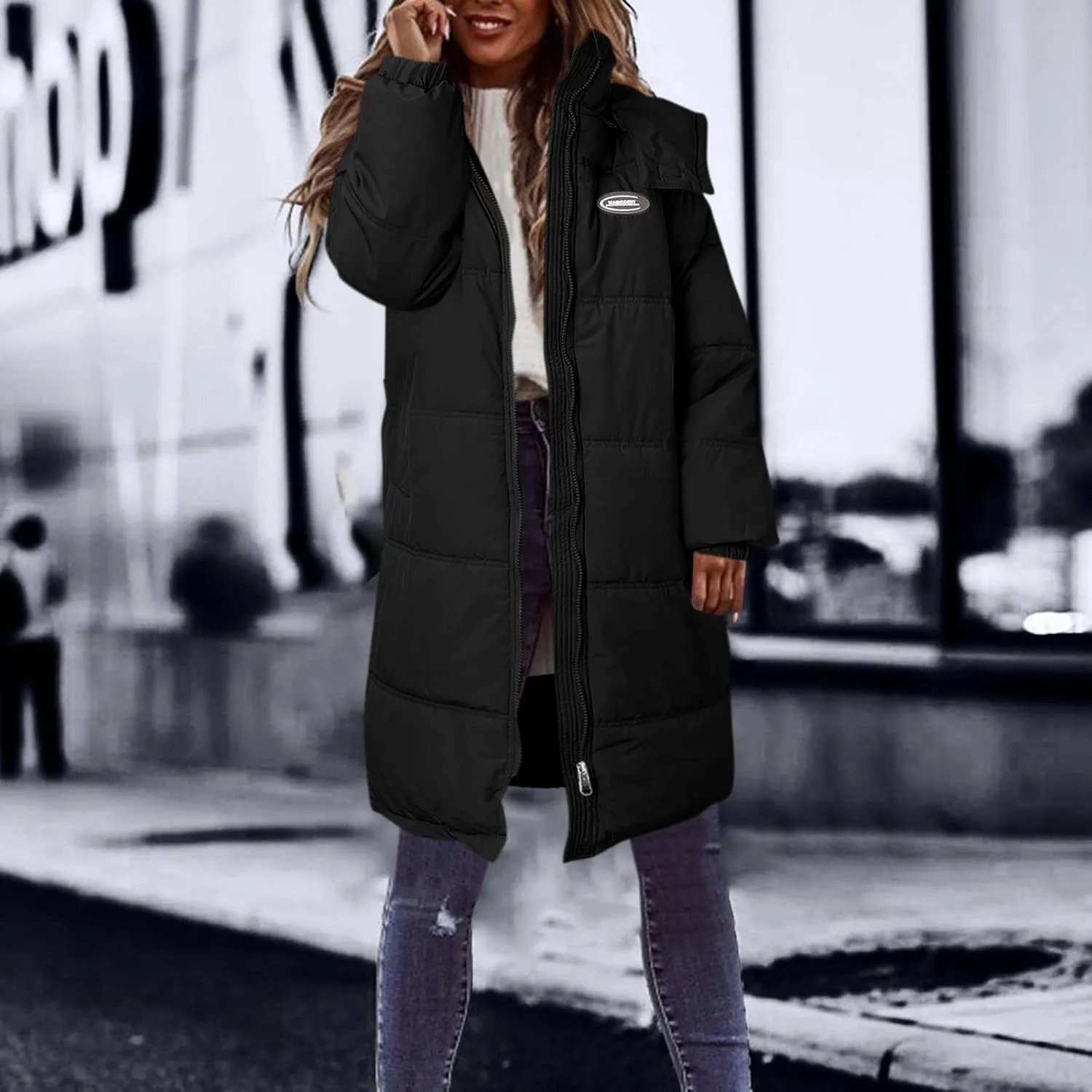 Womens 2024 Winter Warm Down Coat Oversized Comfy Long Sleeve Zip Puffer Jacket with Hood Outdoor Windproof Overcoat